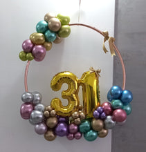 Cargar imagen en el visor de la galería, Aro Colgante Cumpleaños
